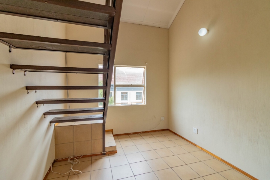 1 Bedroom Property for Sale in Kempton Park Central Gauteng