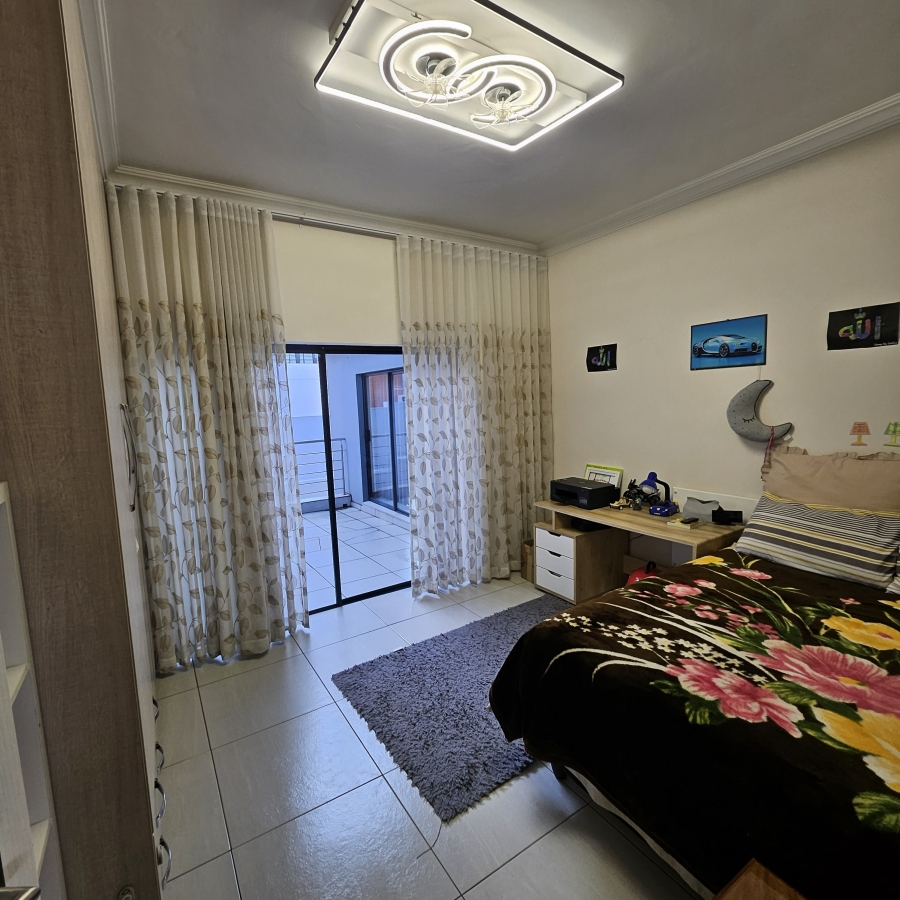 4 Bedroom Property for Sale in Northcliff Gauteng