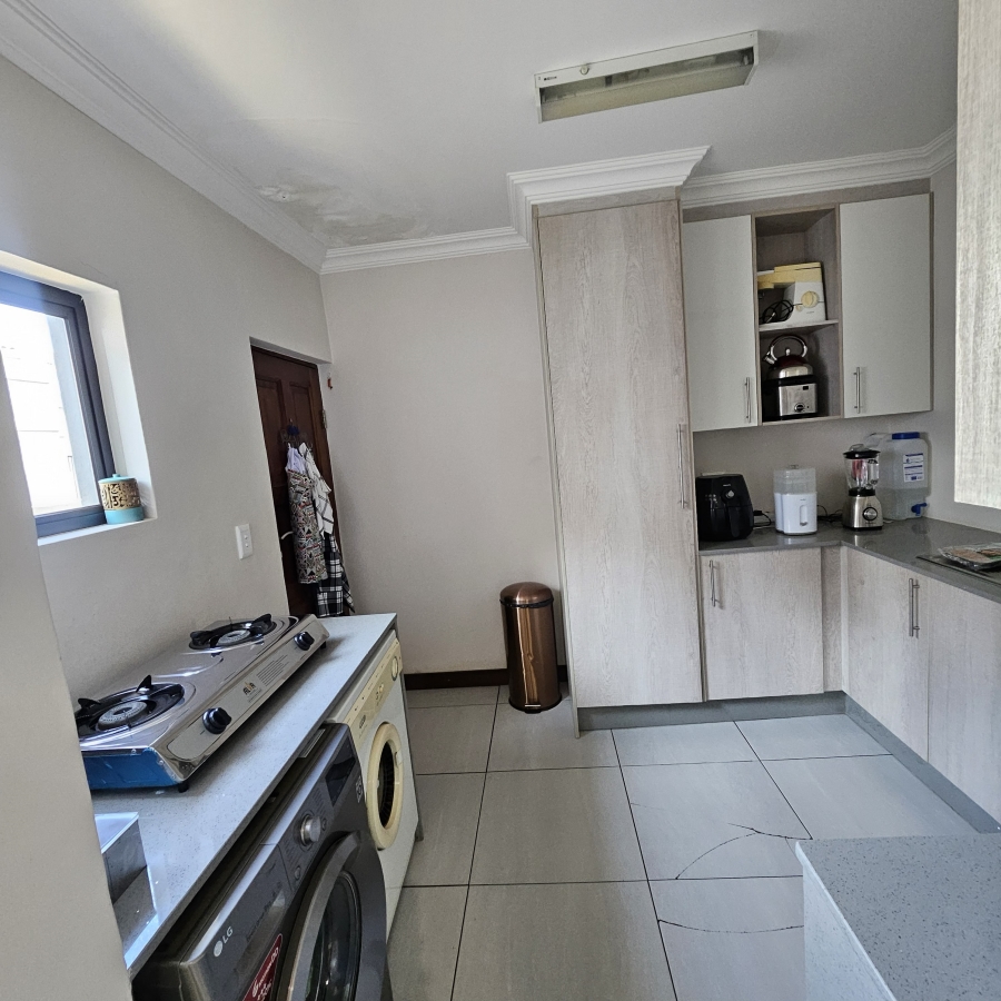 4 Bedroom Property for Sale in Northcliff Gauteng