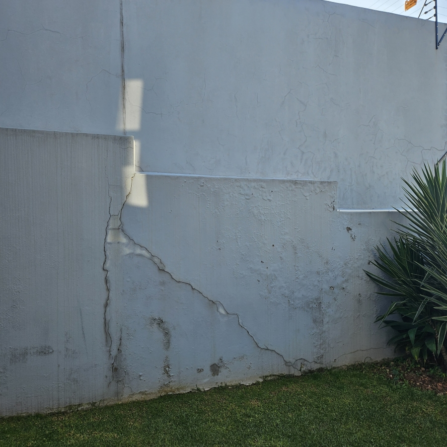 4 Bedroom Property for Sale in Northcliff Gauteng