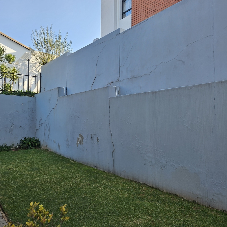 4 Bedroom Property for Sale in Northcliff Gauteng
