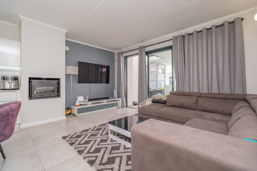 2 Bedroom Property for Sale in Craighall Gauteng