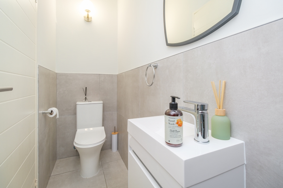 2 Bedroom Property for Sale in Craighall Gauteng