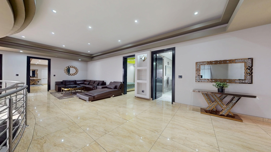 To Let 5 Bedroom Property for Rent in Parkhaven Gauteng