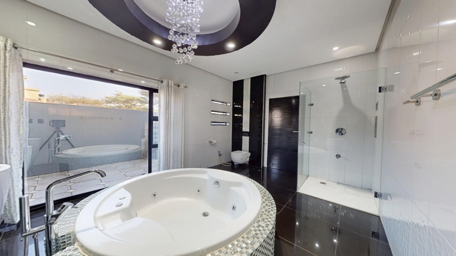 To Let 5 Bedroom Property for Rent in Parkhaven Gauteng