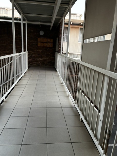 2 Bedroom Property for Sale in Primrose Hill Gauteng