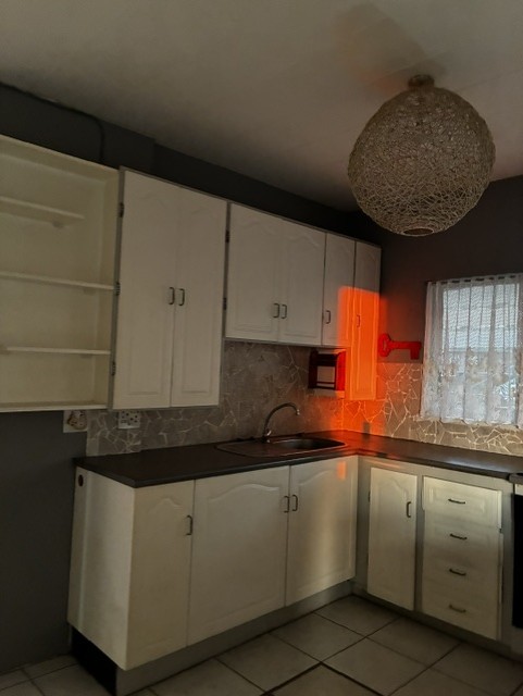 2 Bedroom Property for Sale in Primrose Hill Gauteng