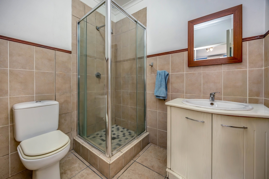 2 Bedroom Property for Sale in Broadacres Gauteng