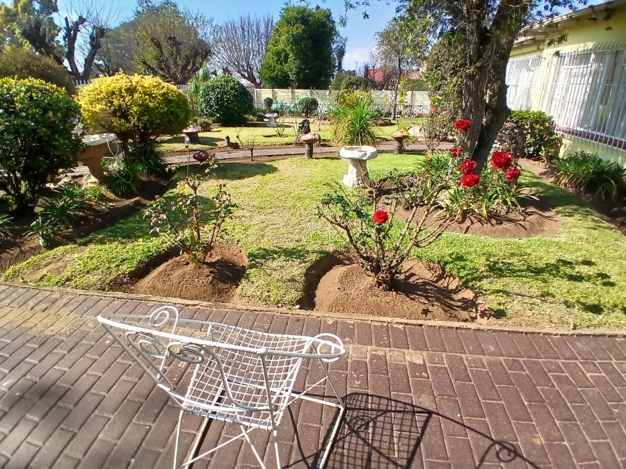 4 Bedroom Property for Sale in Dunnottar Gauteng
