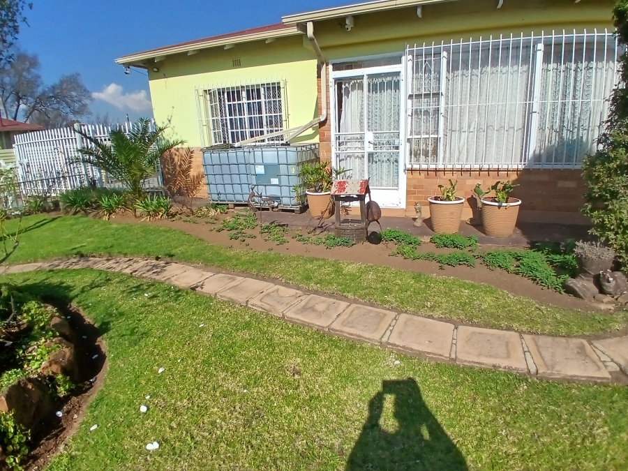 4 Bedroom Property for Sale in Dunnottar Gauteng