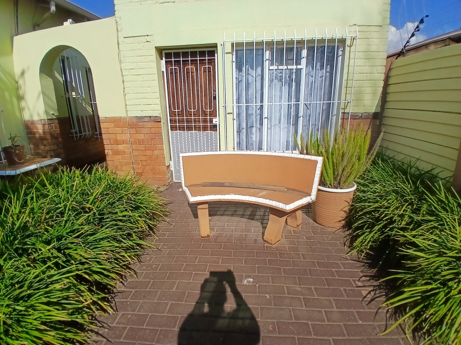 4 Bedroom Property for Sale in Dunnottar Gauteng