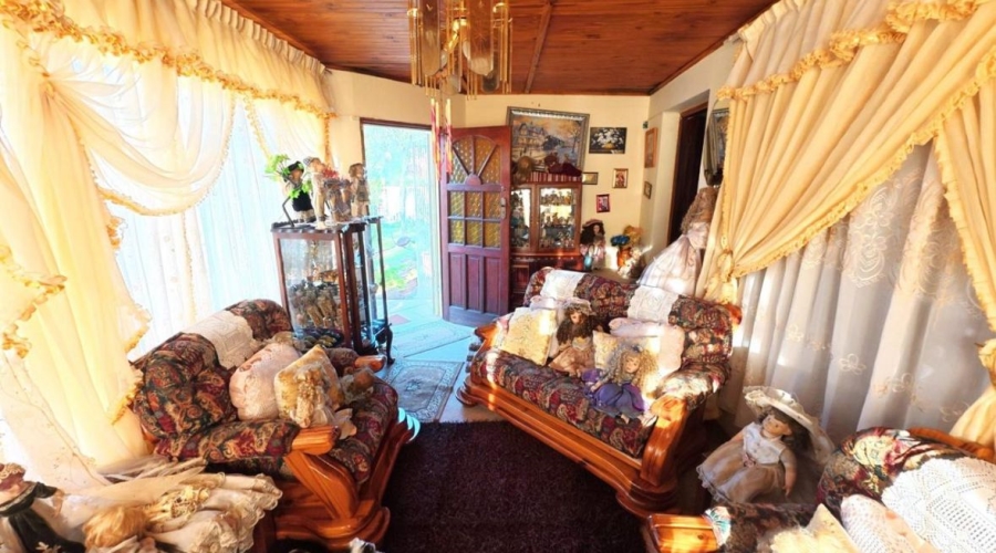 4 Bedroom Property for Sale in Dunnottar Gauteng
