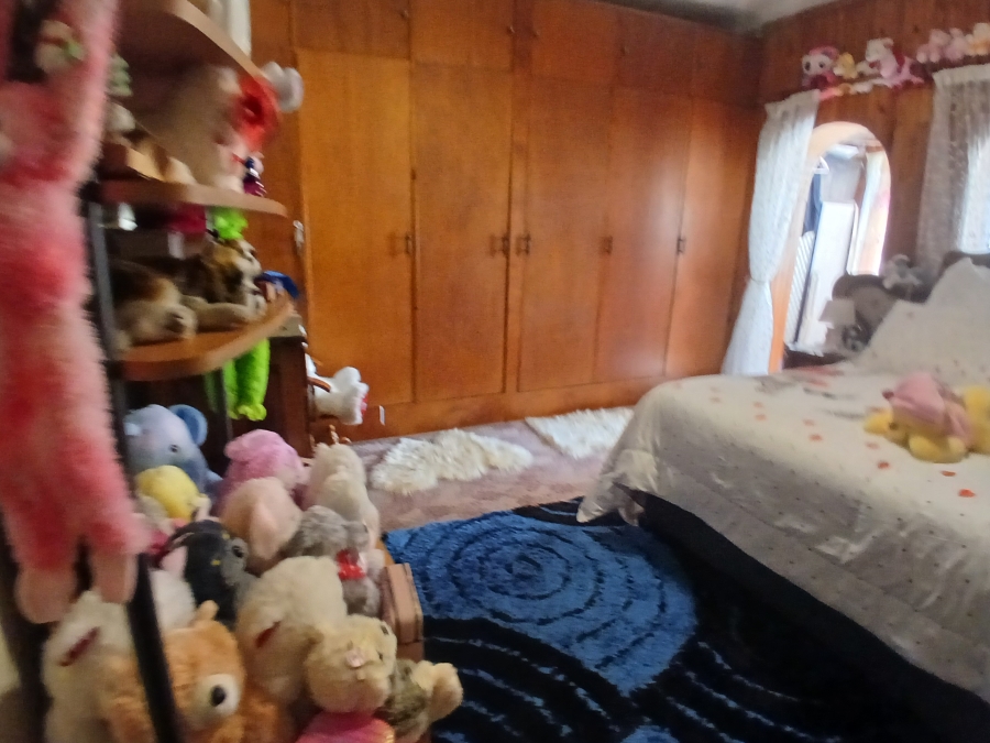 4 Bedroom Property for Sale in Dunnottar Gauteng