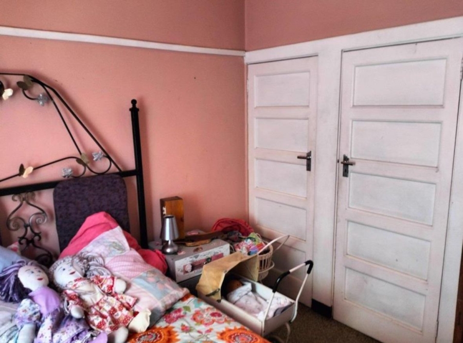 5 Bedroom Property for Sale in Dunnottar Gauteng