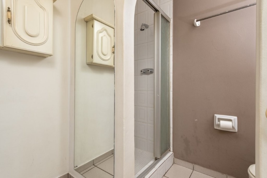 2 Bedroom Property for Sale in Linmeyer Gauteng
