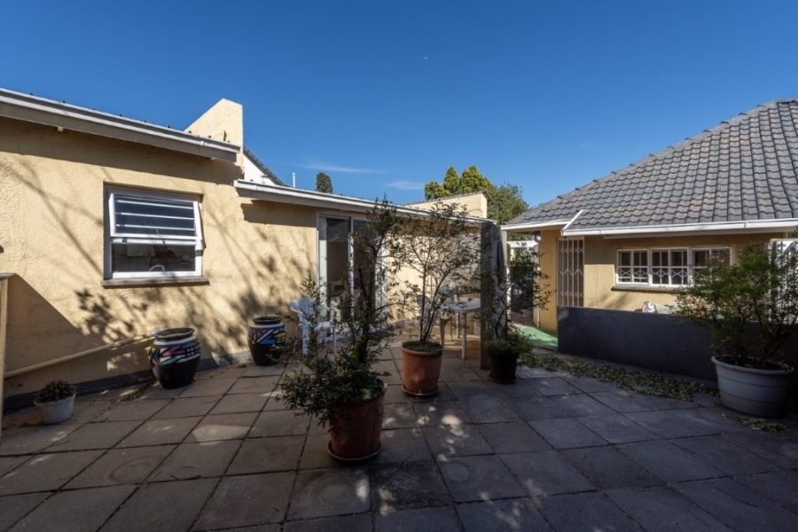 2 Bedroom Property for Sale in Linmeyer Gauteng