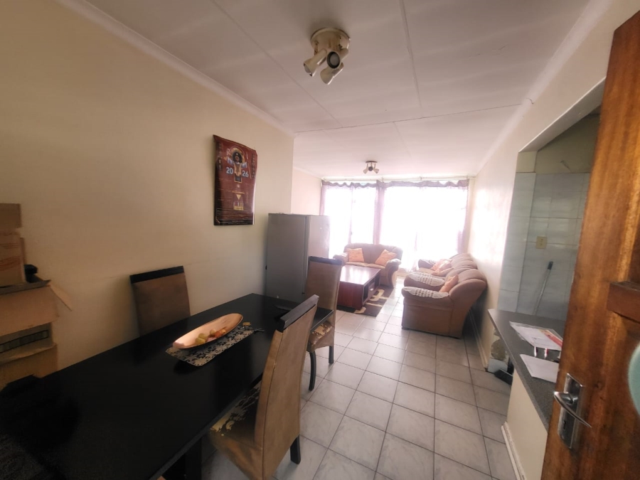 2 Bedroom Property for Sale in Rosettenville Gauteng