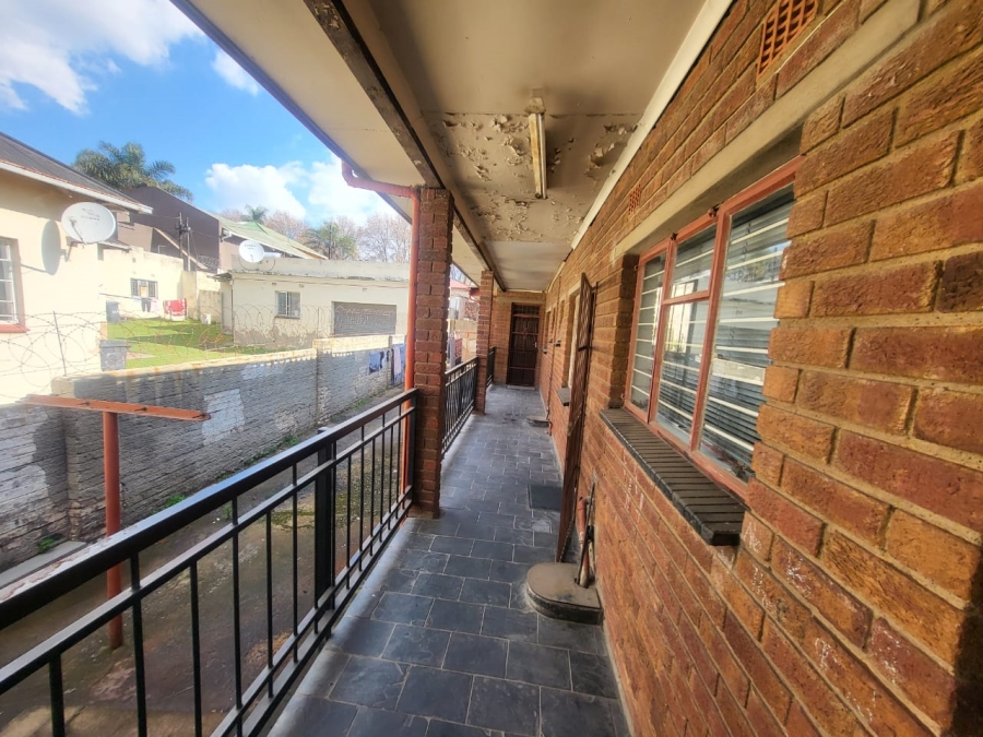 2 Bedroom Property for Sale in Rosettenville Gauteng