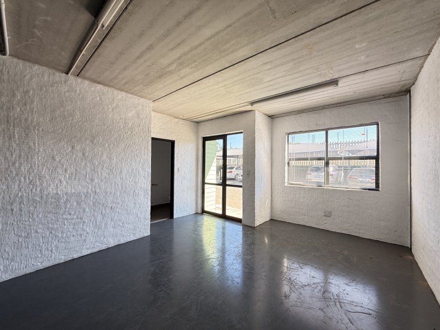 To Let Commercial Property for Rent in President Park Gauteng