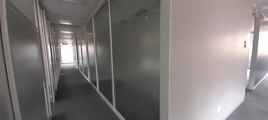 To Let Commercial Property for Rent in Faerie Glen Gauteng