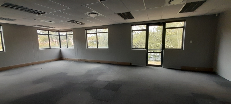 To Let Commercial Property for Rent in Faerie Glen Gauteng