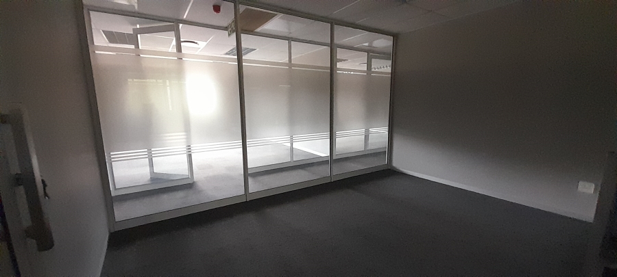To Let Commercial Property for Rent in Faerie Glen Gauteng