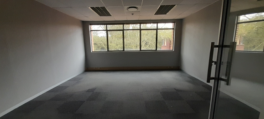 To Let Commercial Property for Rent in Faerie Glen Gauteng