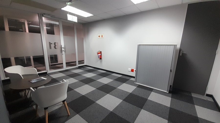 To Let Commercial Property for Rent in Faerie Glen Gauteng