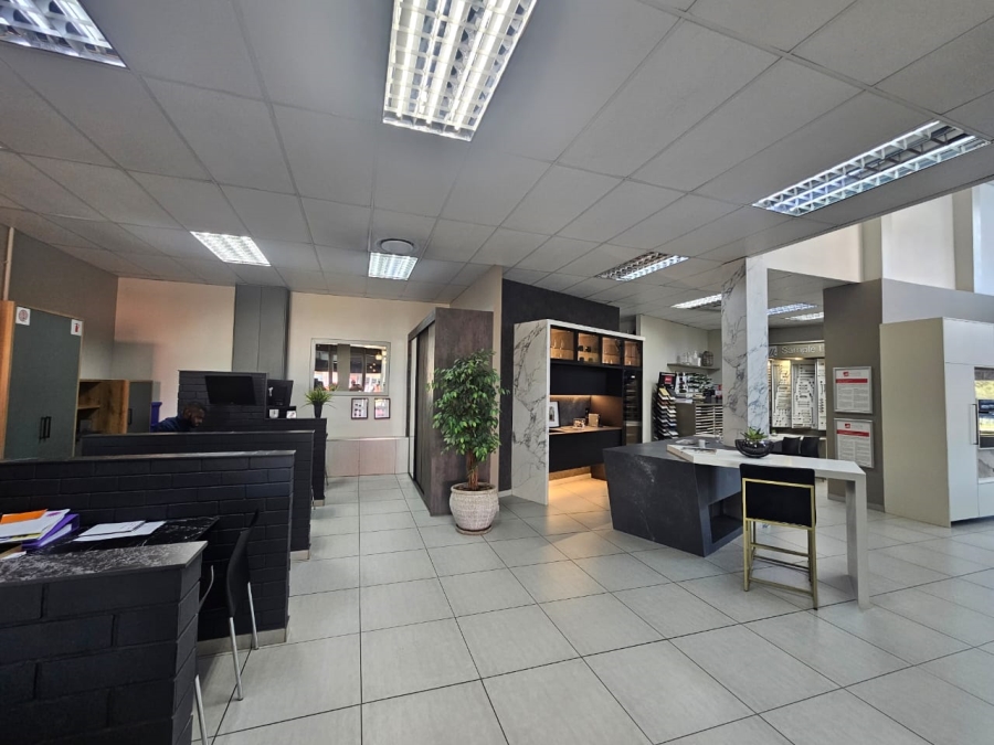 To Let Commercial Property for Rent in Waterkloof Gauteng