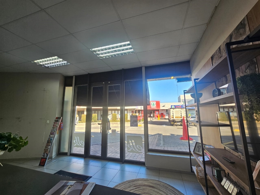 To Let Commercial Property for Rent in Waterkloof Gauteng