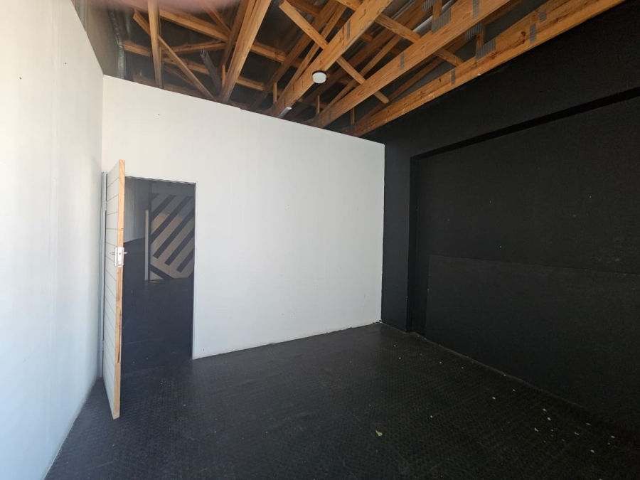 To Let Commercial Property for Rent in Waterkloof Gauteng