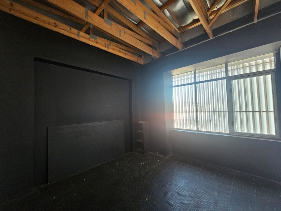 To Let Commercial Property for Rent in Waterkloof Gauteng