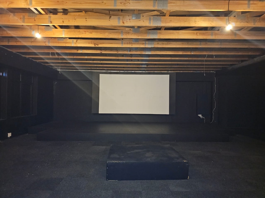 To Let Commercial Property for Rent in Waterkloof Gauteng