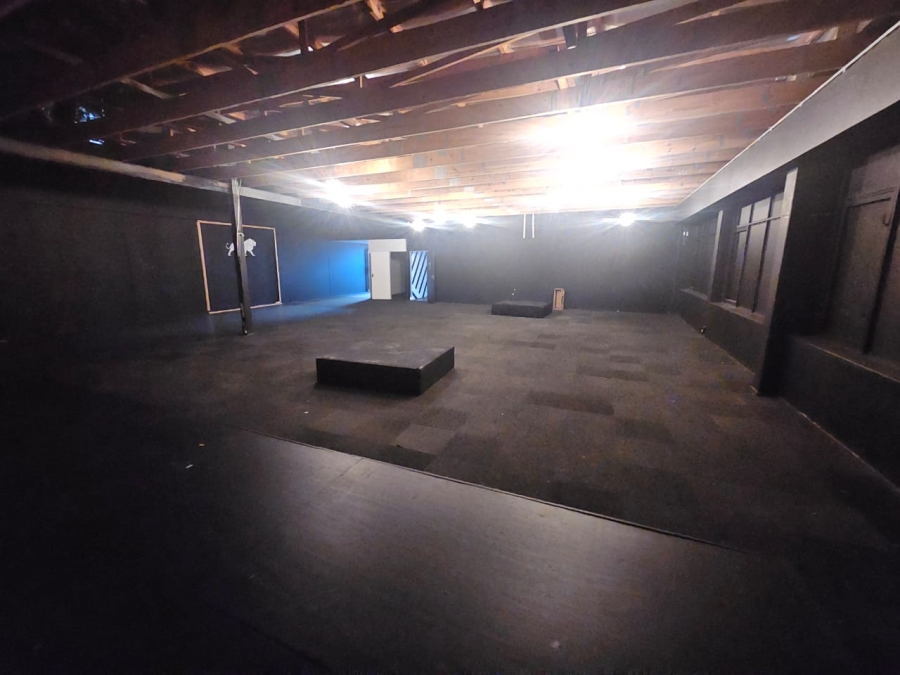 To Let Commercial Property for Rent in Waterkloof Gauteng
