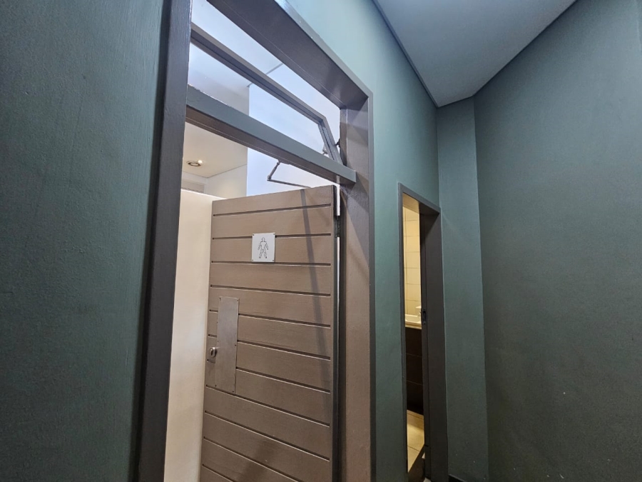 To Let Commercial Property for Rent in Waterkloof Gauteng