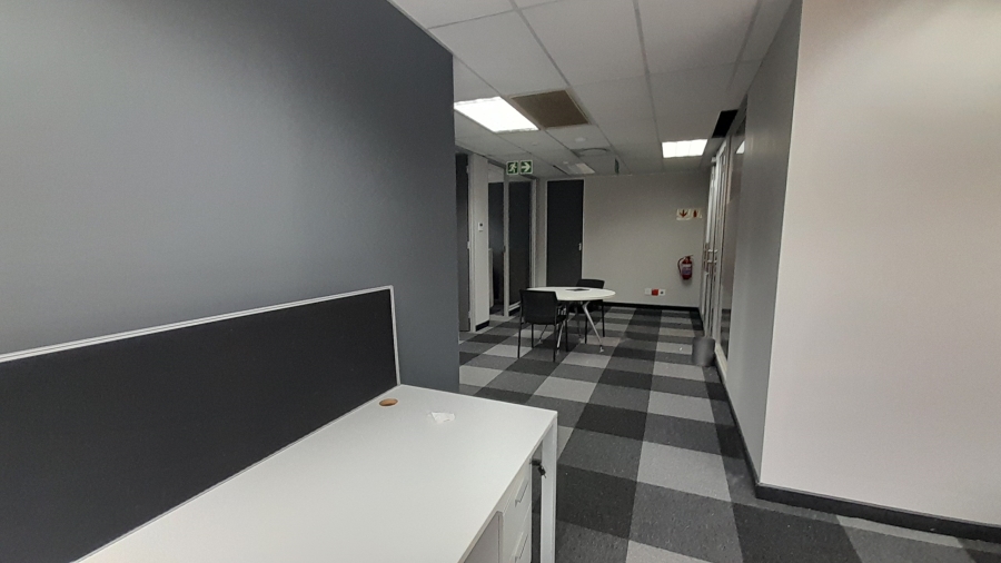 To Let Commercial Property for Rent in Faerie Glen Gauteng
