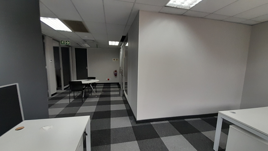 To Let Commercial Property for Rent in Faerie Glen Gauteng