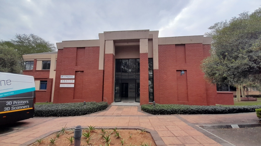 To Let Commercial Property for Rent in Faerie Glen Gauteng