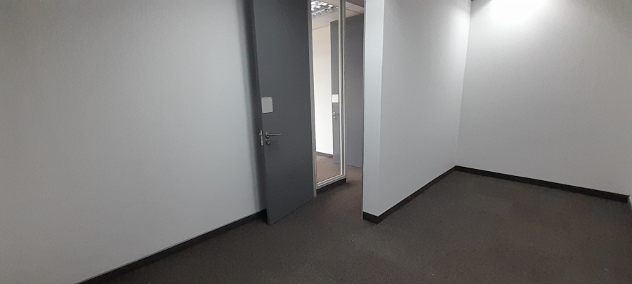 To Let Commercial Property for Rent in Faerie Glen Gauteng