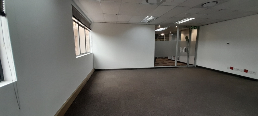 To Let Commercial Property for Rent in Faerie Glen Gauteng
