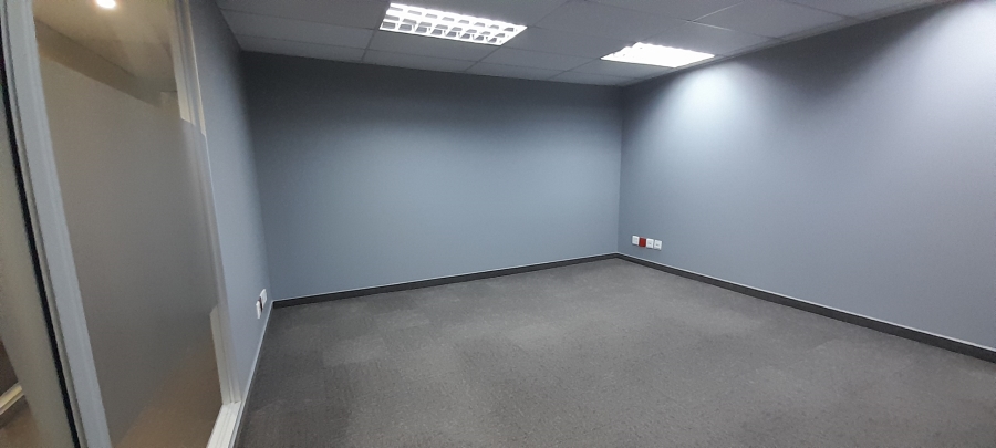 To Let Commercial Property for Rent in Faerie Glen Gauteng