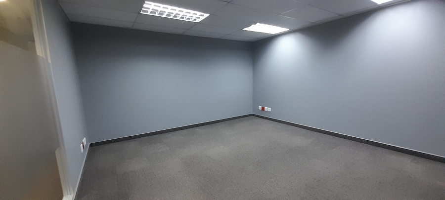 To Let Commercial Property for Rent in Faerie Glen Gauteng
