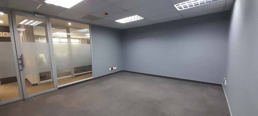 To Let Commercial Property for Rent in Faerie Glen Gauteng