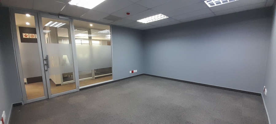 To Let Commercial Property for Rent in Faerie Glen Gauteng