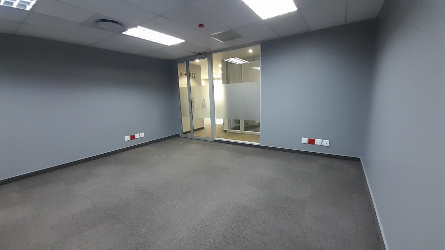 To Let Commercial Property for Rent in Faerie Glen Gauteng
