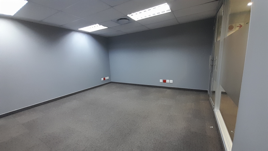To Let Commercial Property for Rent in Faerie Glen Gauteng