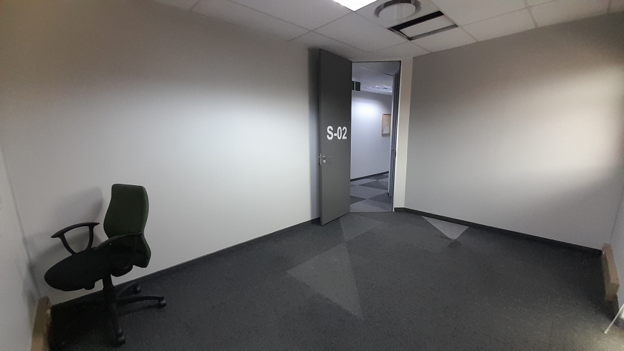 To Let Commercial Property for Rent in Faerie Glen Gauteng