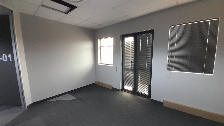 To Let Commercial Property for Rent in Faerie Glen Gauteng