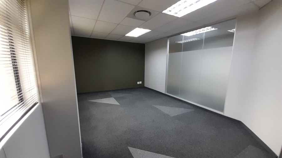 To Let Commercial Property for Rent in Faerie Glen Gauteng