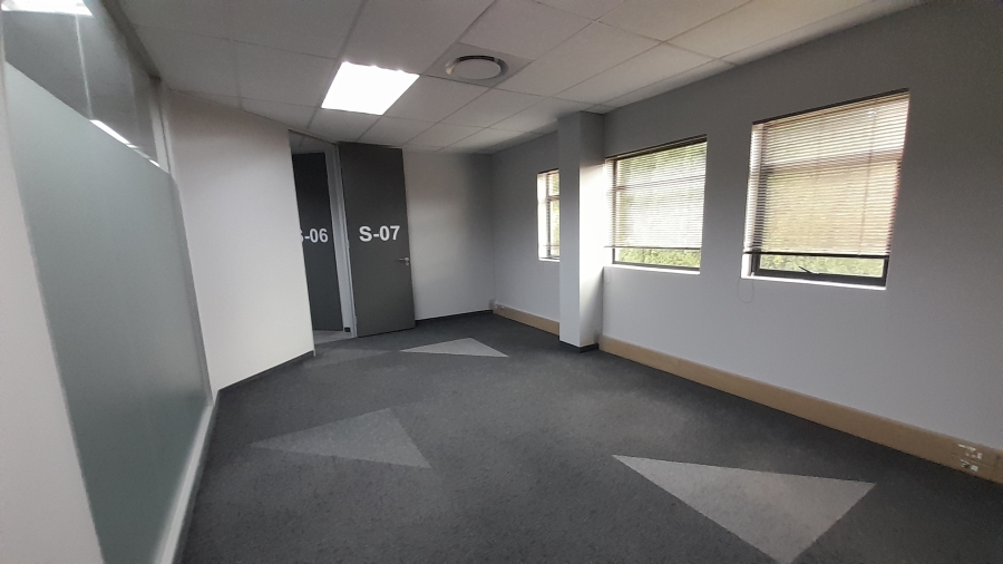 To Let Commercial Property for Rent in Faerie Glen Gauteng